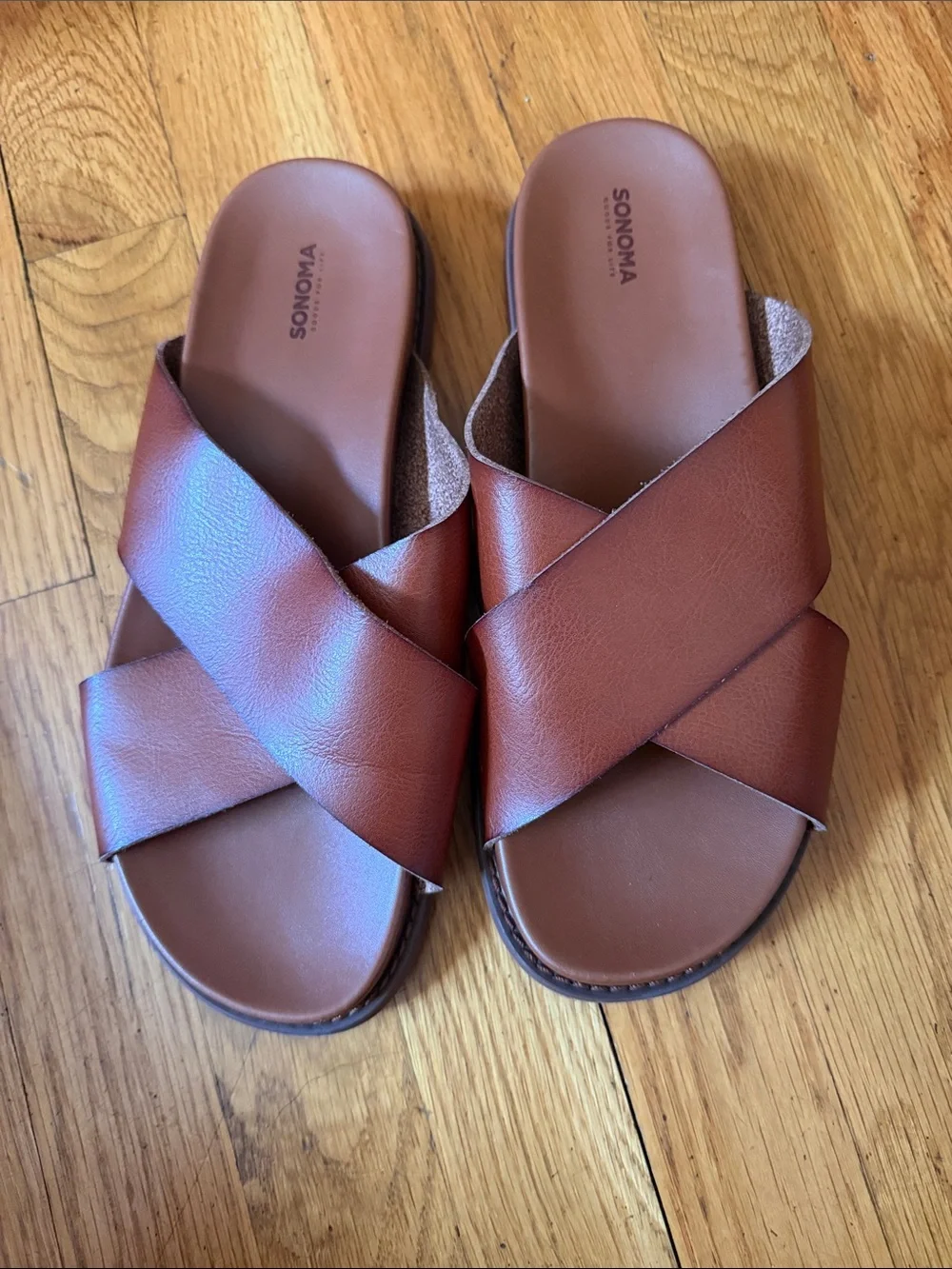 Sonoma Women's Crisscross Slide Sandals in Chestnut Brown